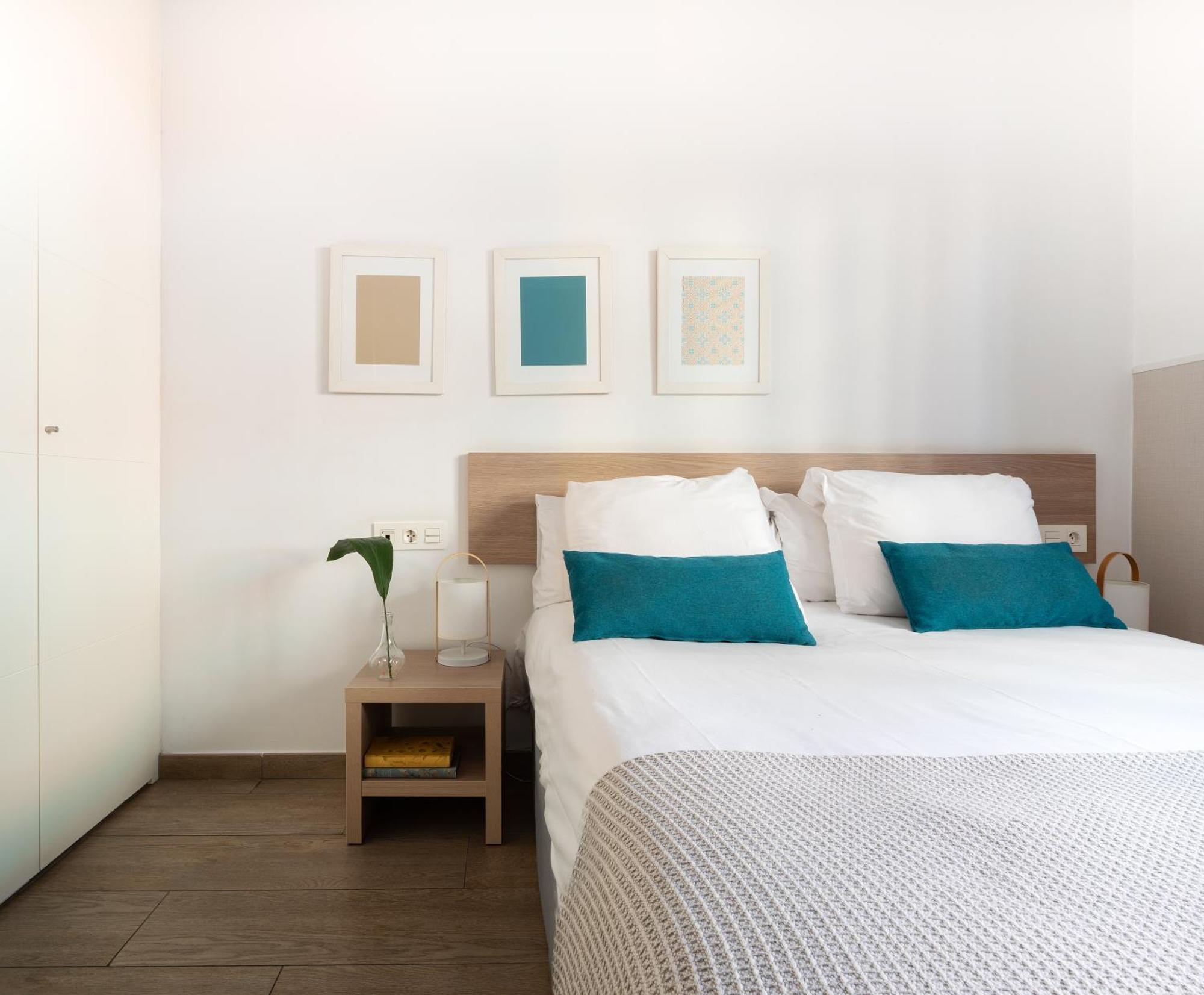 Feelathome Plaza Apartments, Barcelona